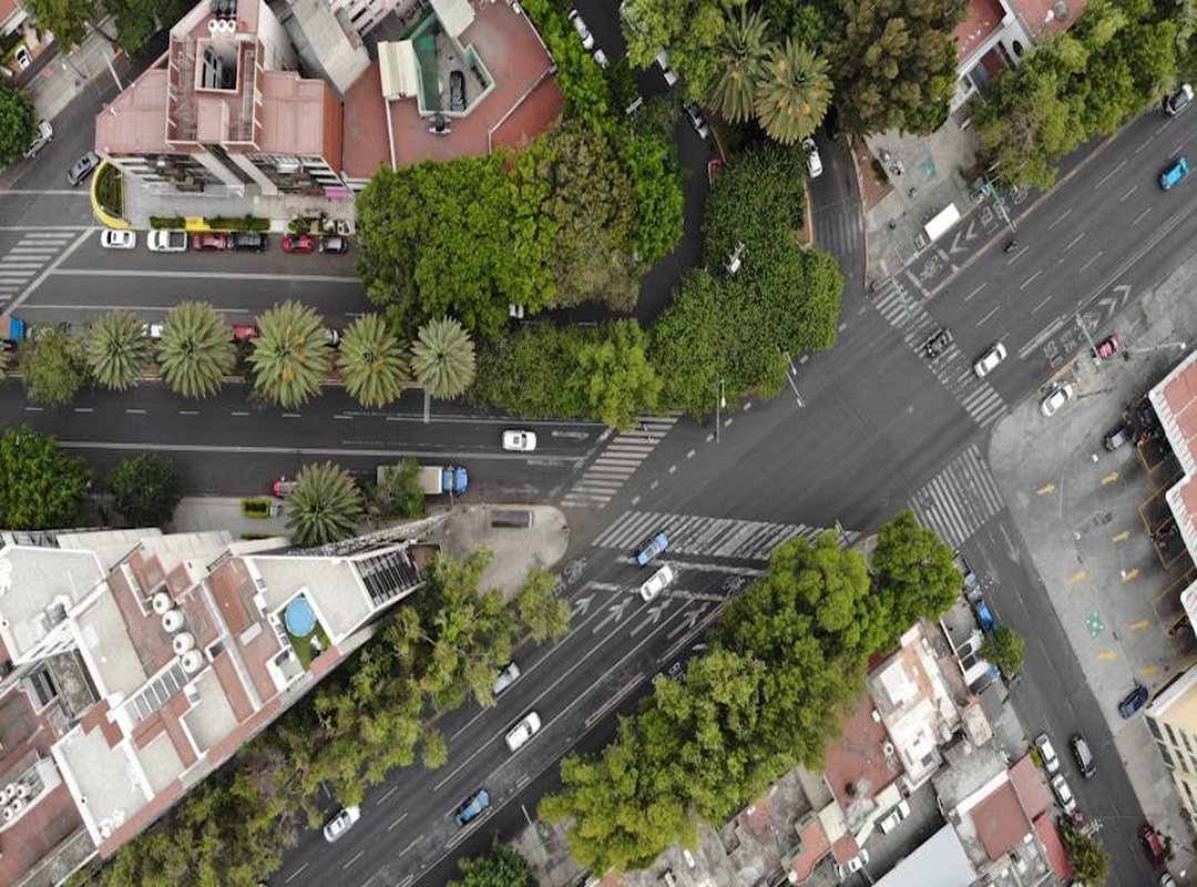quién mató a naz en intersection