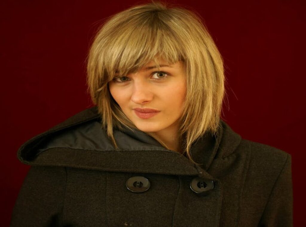 tunsori bob lung in scari